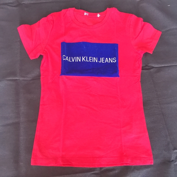 New Calvin Klein T-shirt - Picture 1 of 6